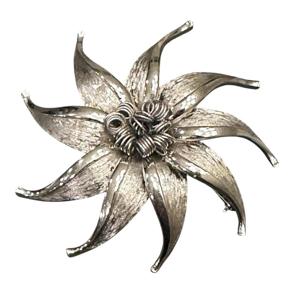 Vintage Flower Star Silver Tone MCM Brooch Modernist Brushed Metal Pin Retro
